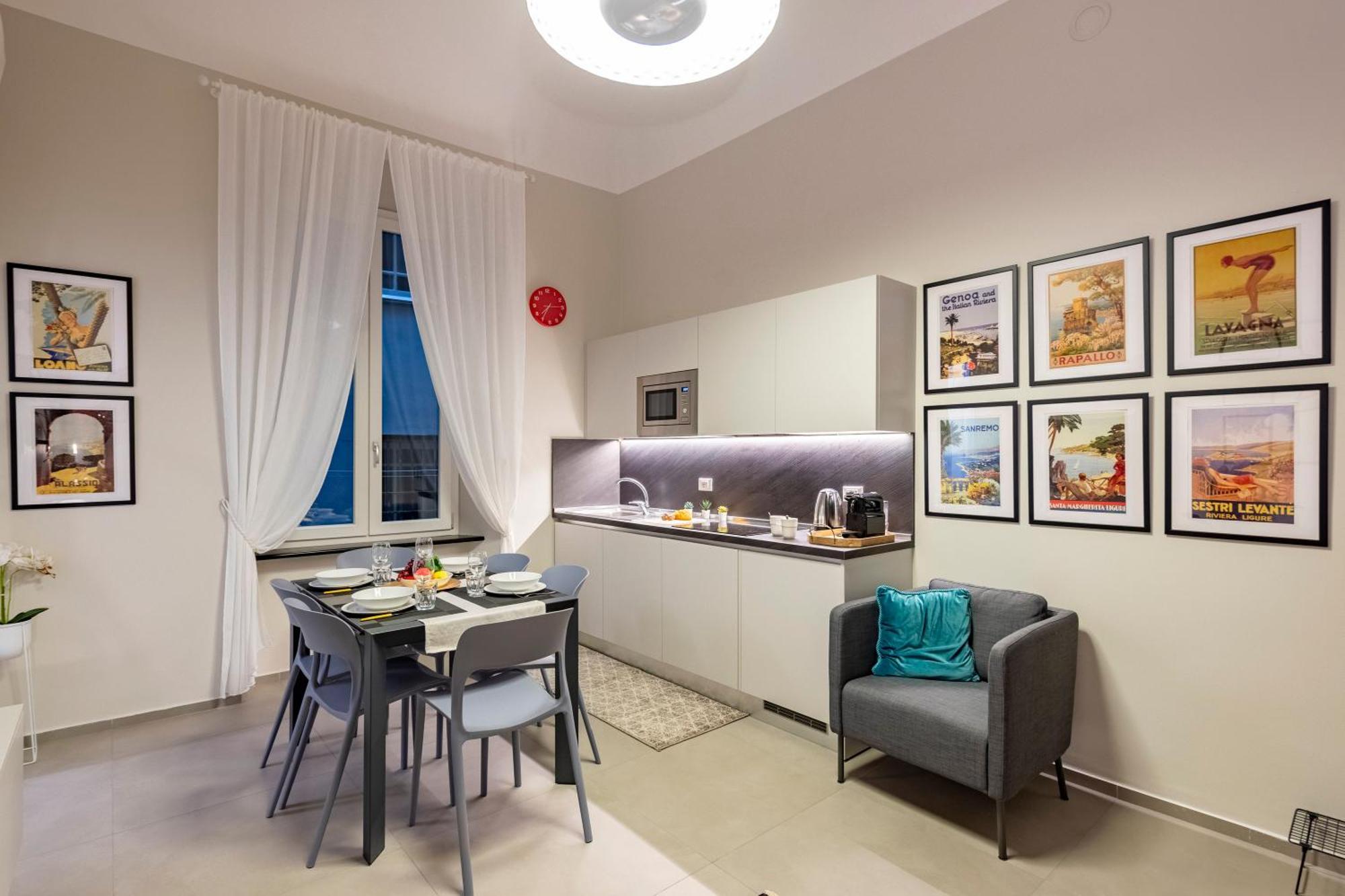 Apartment Lovely Flats In Historic Center Genua