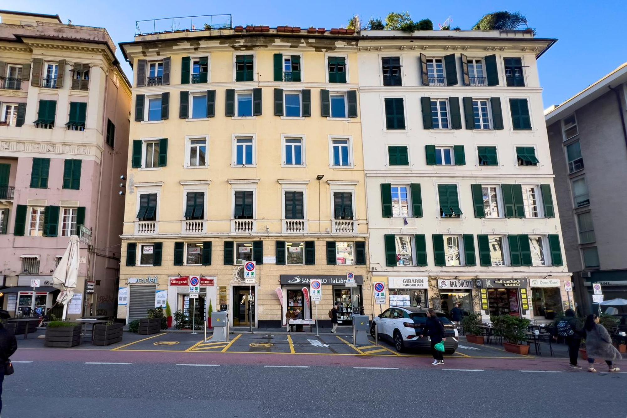 Lovely Flats In Historic Center