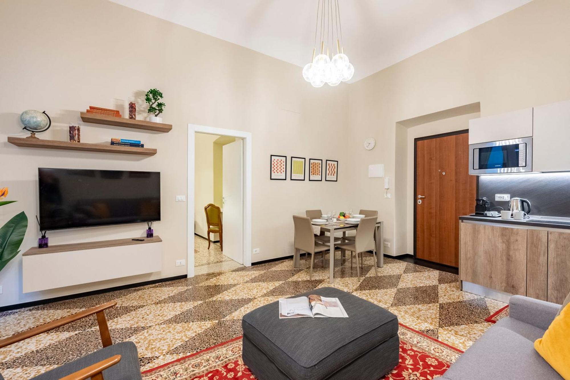 Apartment Lovely Flats In Historic Center *