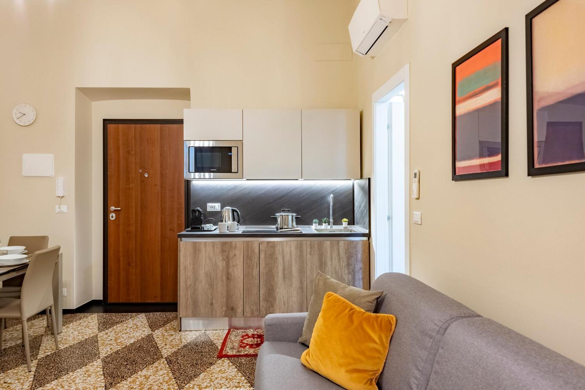 Lovely Flats In Historic Center *